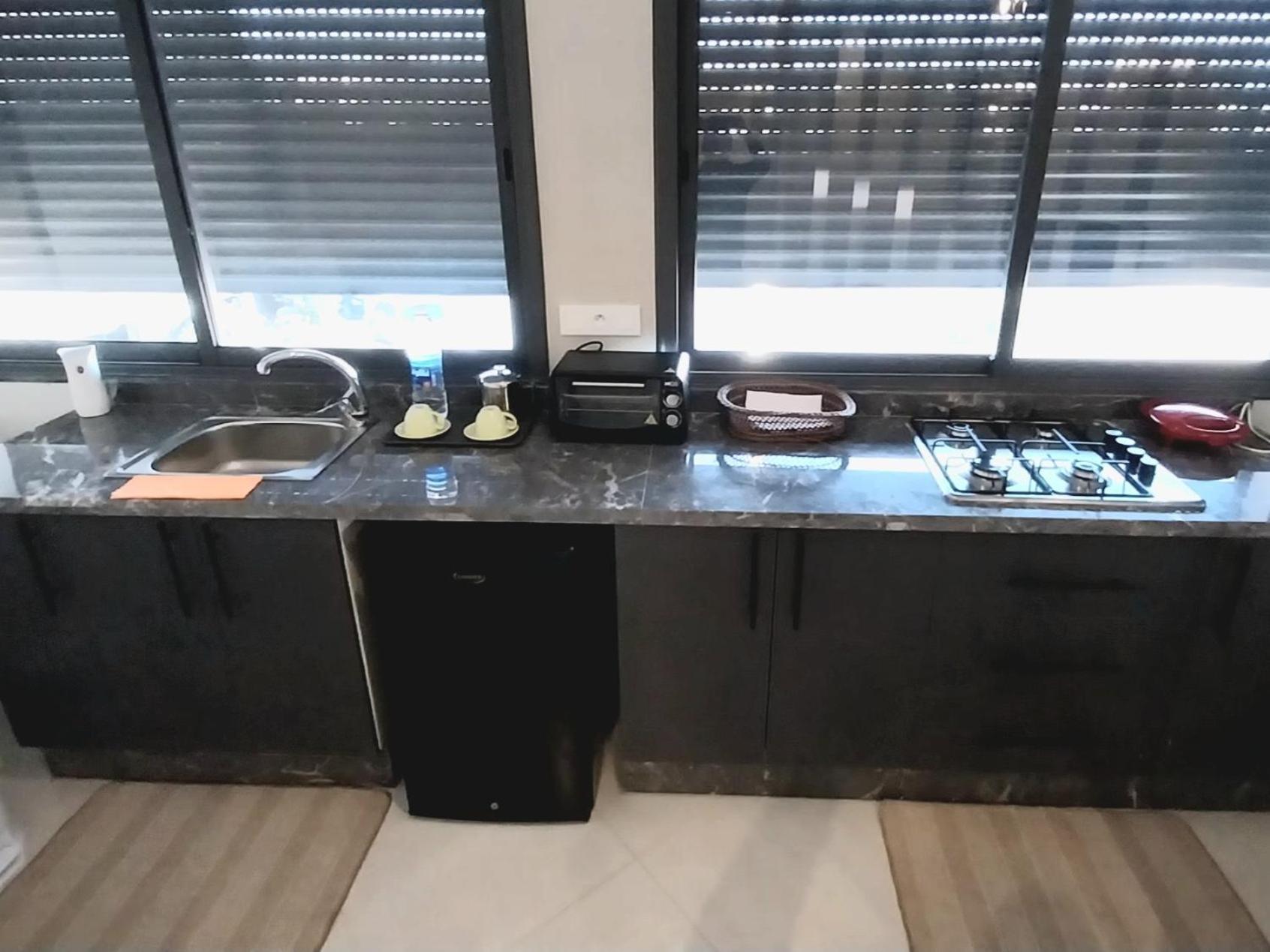 Beautiful Apartment Next To Airport Mohamed V Derroua Екстериор снимка